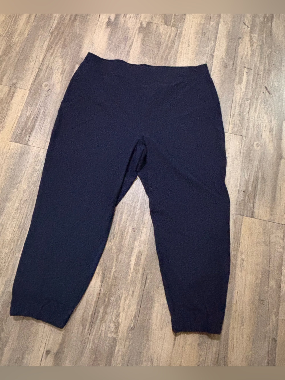 lululemon athletica Navy Cropped Track Pants